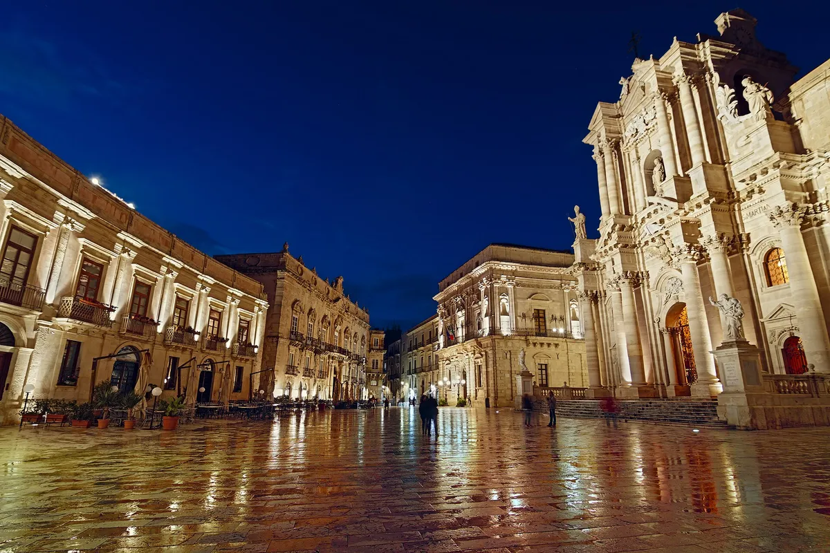 Piazza Duomo in Ortygia, Syracuse